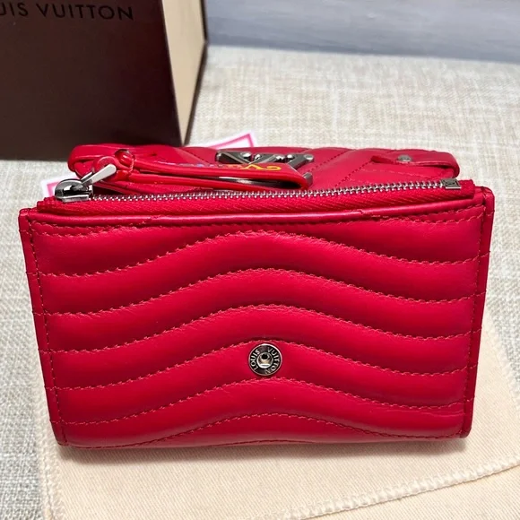 SOLD ❤️ Authentic Louis Vuitton New Wave Compact Wallet in Rouge - Picture 8 of 17